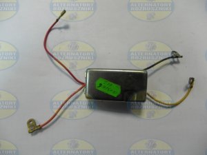 IL221 | WAI | Regulator napi�?cia do alternatora IL221 132106